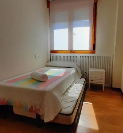 Precioso En Junto A La Playa Luanco